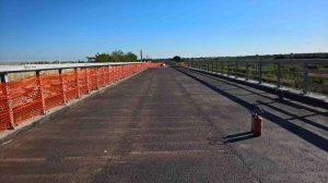 Impermeabilizzazione ponte sulla strada statale 100 ad opera dell'azienda ISOLSUD di Ruvo di Puglia